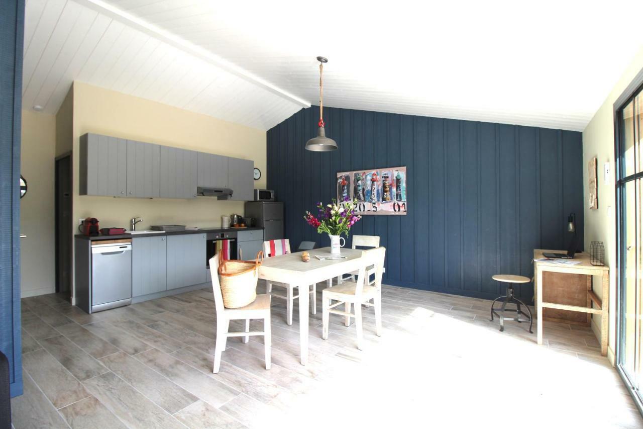 Le Moulin D Angibaud Villa La Flotte Eksteriør billede
